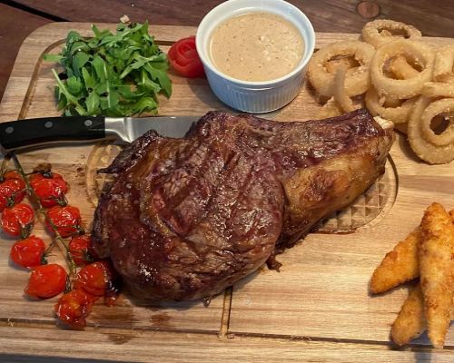 Steak meal from The Three Horseshoes Inn and Steakhouse, Cenarth